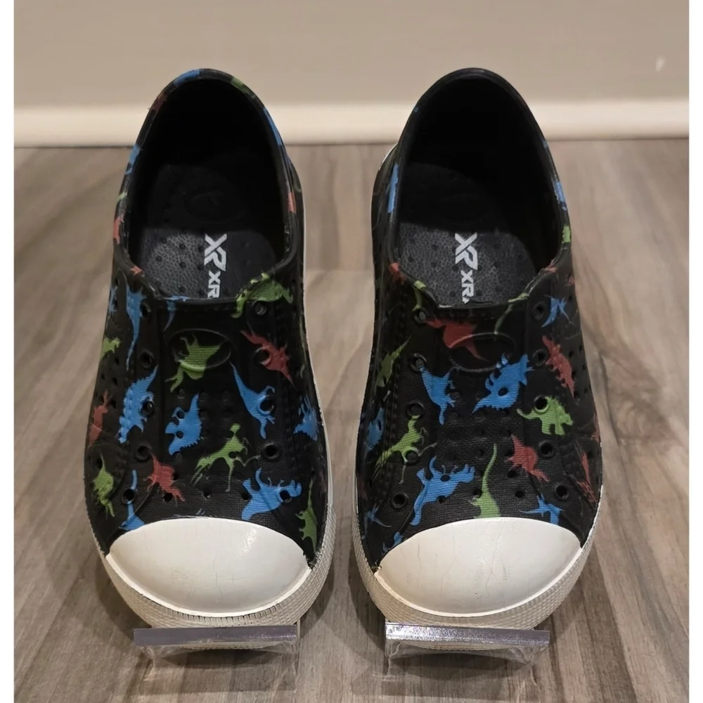XRAY Kids Dinosaur Slip On Clogs Size 7 Black Multicolor Dino Print Shoes